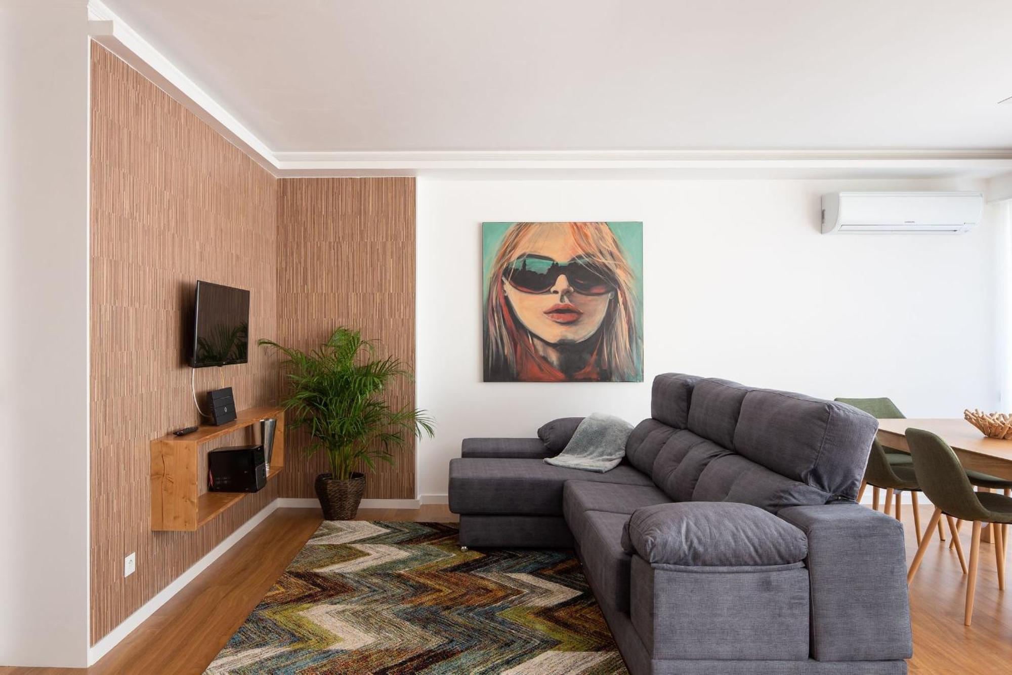 Lovelystay - Penthouse Balcony Apartment OOporto Exterior foto